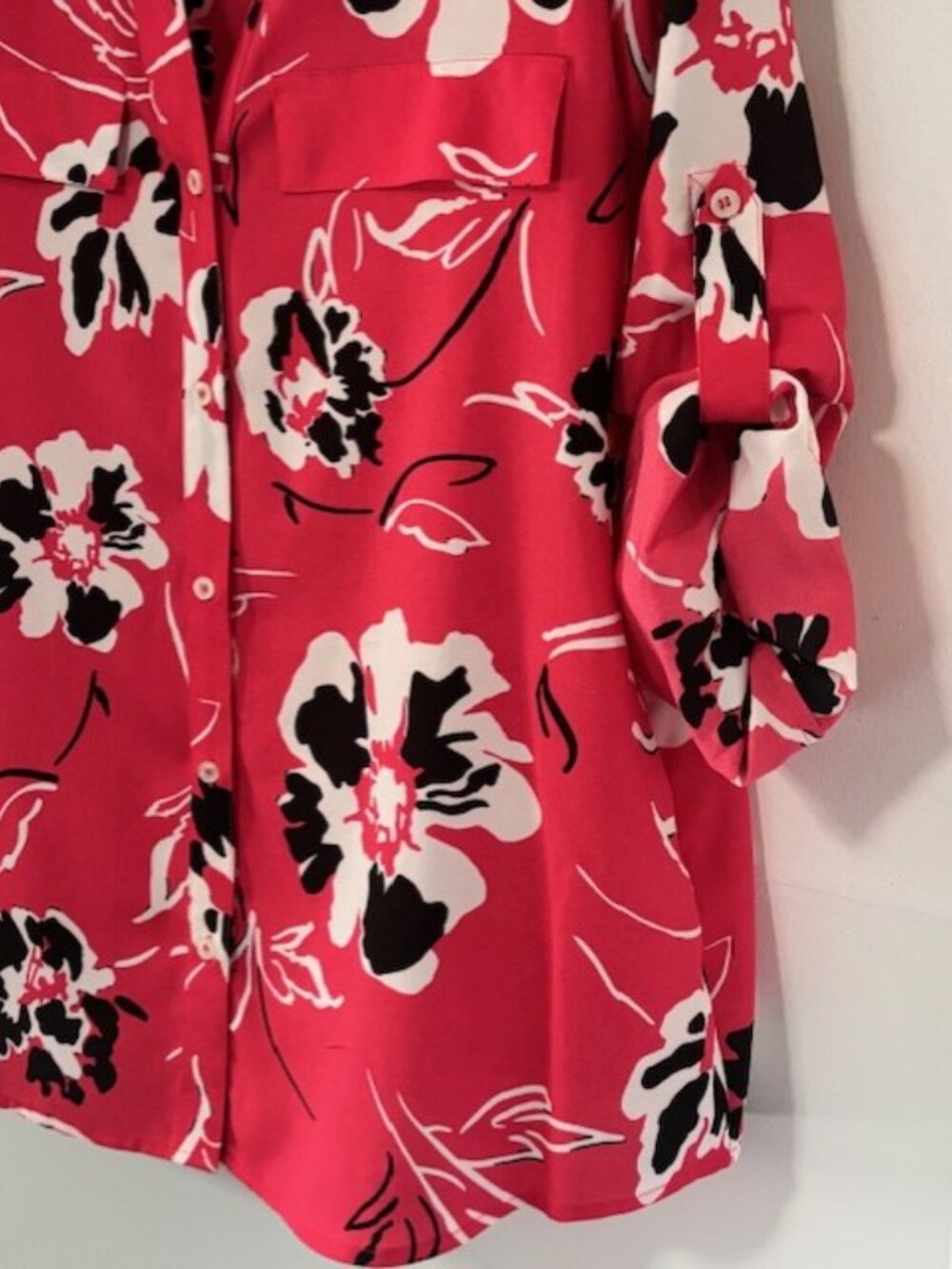 Calvin Klein Womens XL Pink Floral Roll Tab Sleeve Shoulder Button Front Dressy - Picture 3 of 8